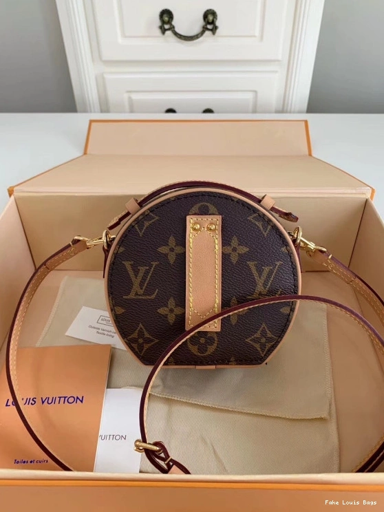 Repladies BOITE VUITTON CHAPEAU LOUIS MINI 0707